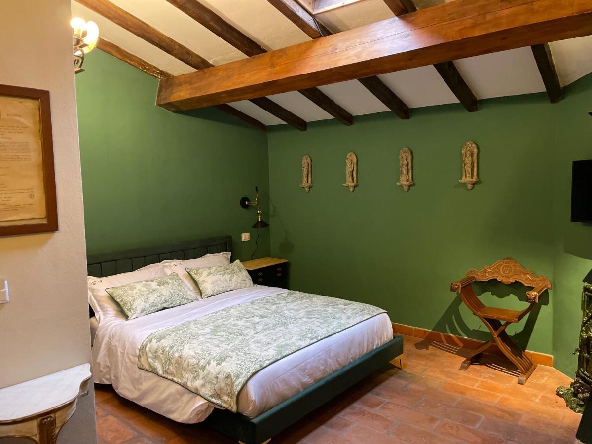 Holiday home Borgogna 14 *